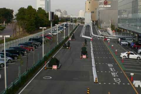 MEGAWEB (Showroom of Toyota) (Ride one)