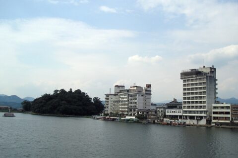 The Mikuma River running through Hita. Hita Hotsprings in the foreground, and Kizan Park centre picture.