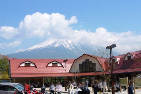 富士山シリーズ第3弾。同じく朝霧高原の道の駅から。