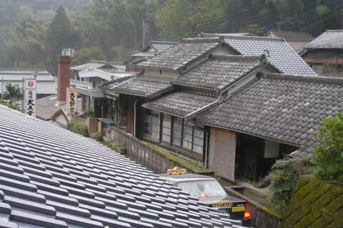 大川内山（おおかわちやま、佐賀県伊万里市)鍋島焼 大五郎窯の坂