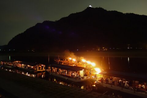 長良川鵜飼と岐阜城