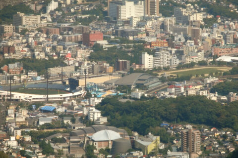 長崎市平和公園のスポーツゾーン全体の様子