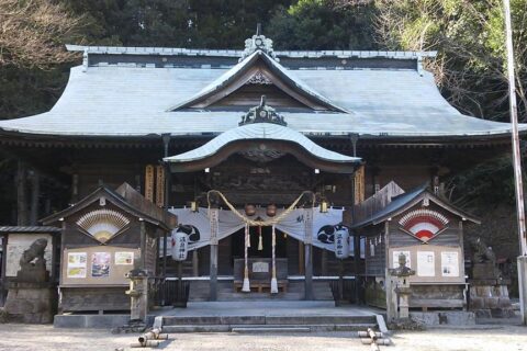 温泉神社（いわき市）拝殿