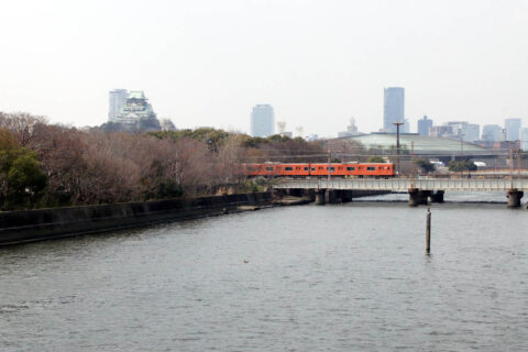 大阪環状線 大阪城公園駅 - 京橋駅間