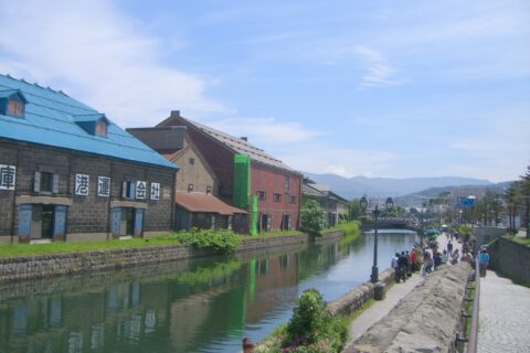 [北海道] 小樽運河。よく晴れています。