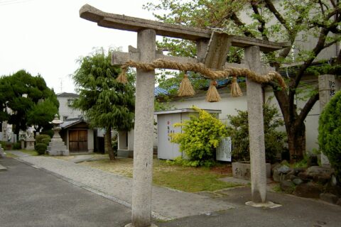 Sada shrine, Otabisho. 5-13, Deguchi, Hirakata-shi, Osaka Japan.