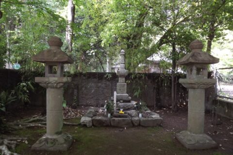 雪蹊寺 長宗我部信親の墓