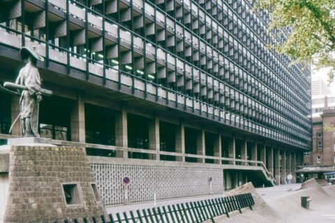 Tange Kenzō: Old Tokyo City hall, 1975, demolished 1991