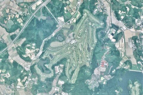 The Queen’s Hill Golf Club, Itoshima Fukuoka Aerial photograph.2001