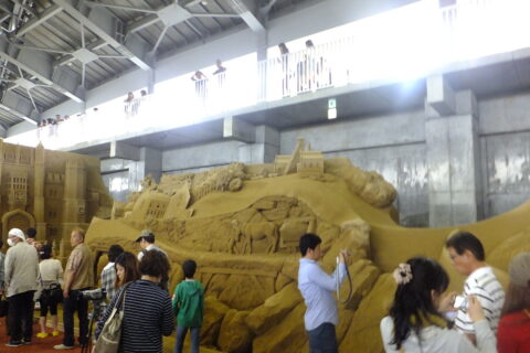 砂の美術館 美術品
