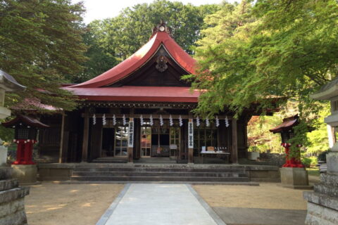 霊山神社拝殿