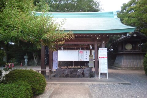砥鹿神社 - 手水舎